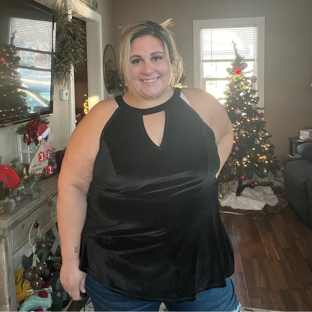 Torrid peplum velvet top - Picture 3 of 4